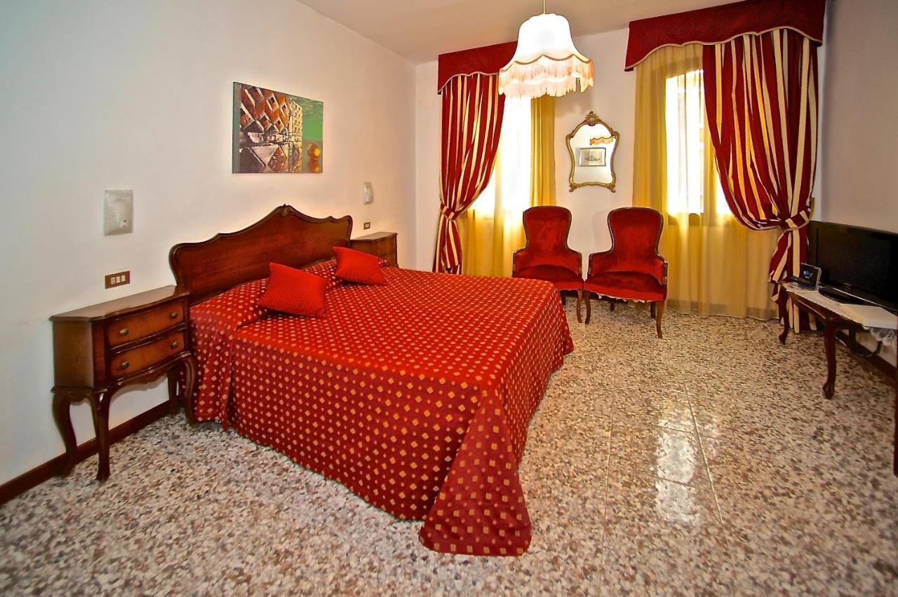 Hotel Fontana Venedig Exteriör bild