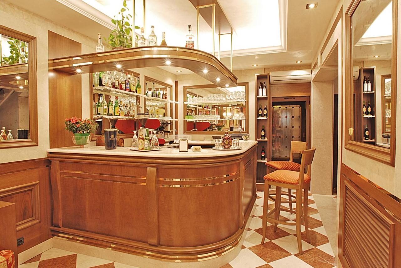 Hotel Fontana Venedig Exteriör bild